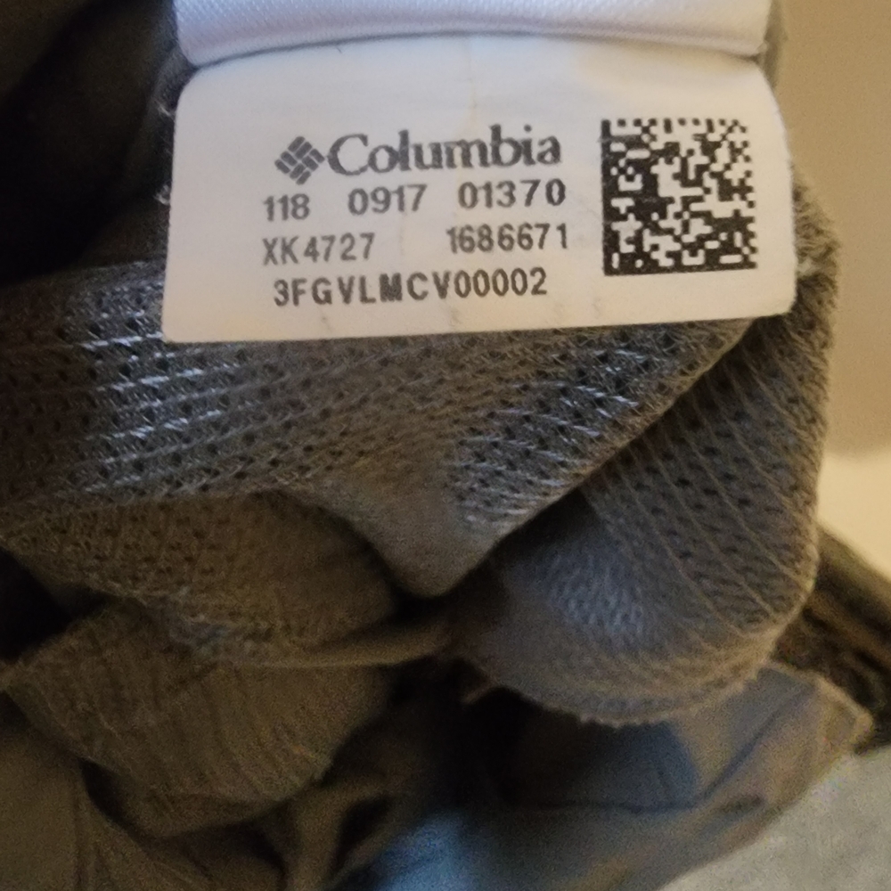 Columbia Women's Gray Shorts - Picture 8 of 11